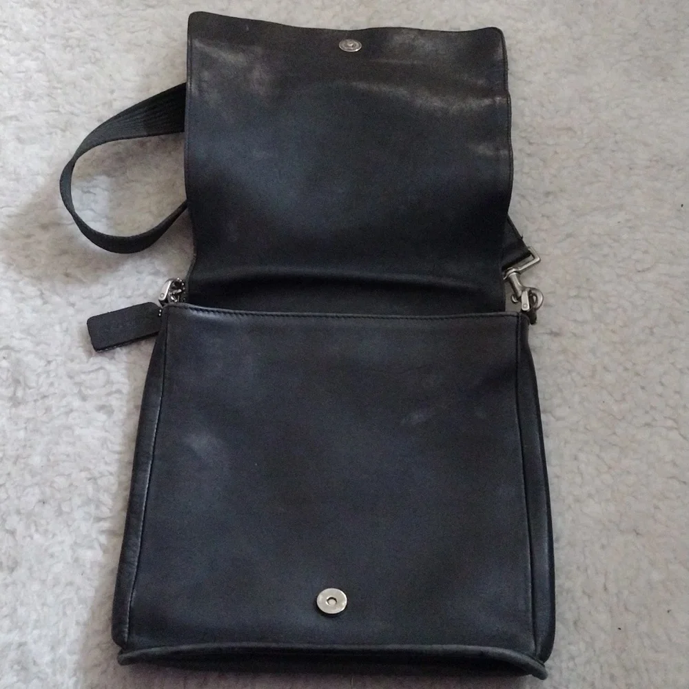 Coach Y2K Vintage Black Leather Men's Bag
